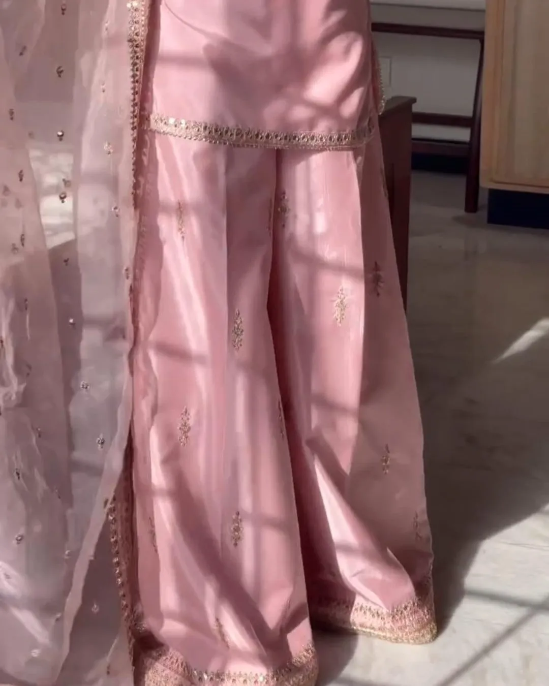 AB-Frozen Pink - Image 5