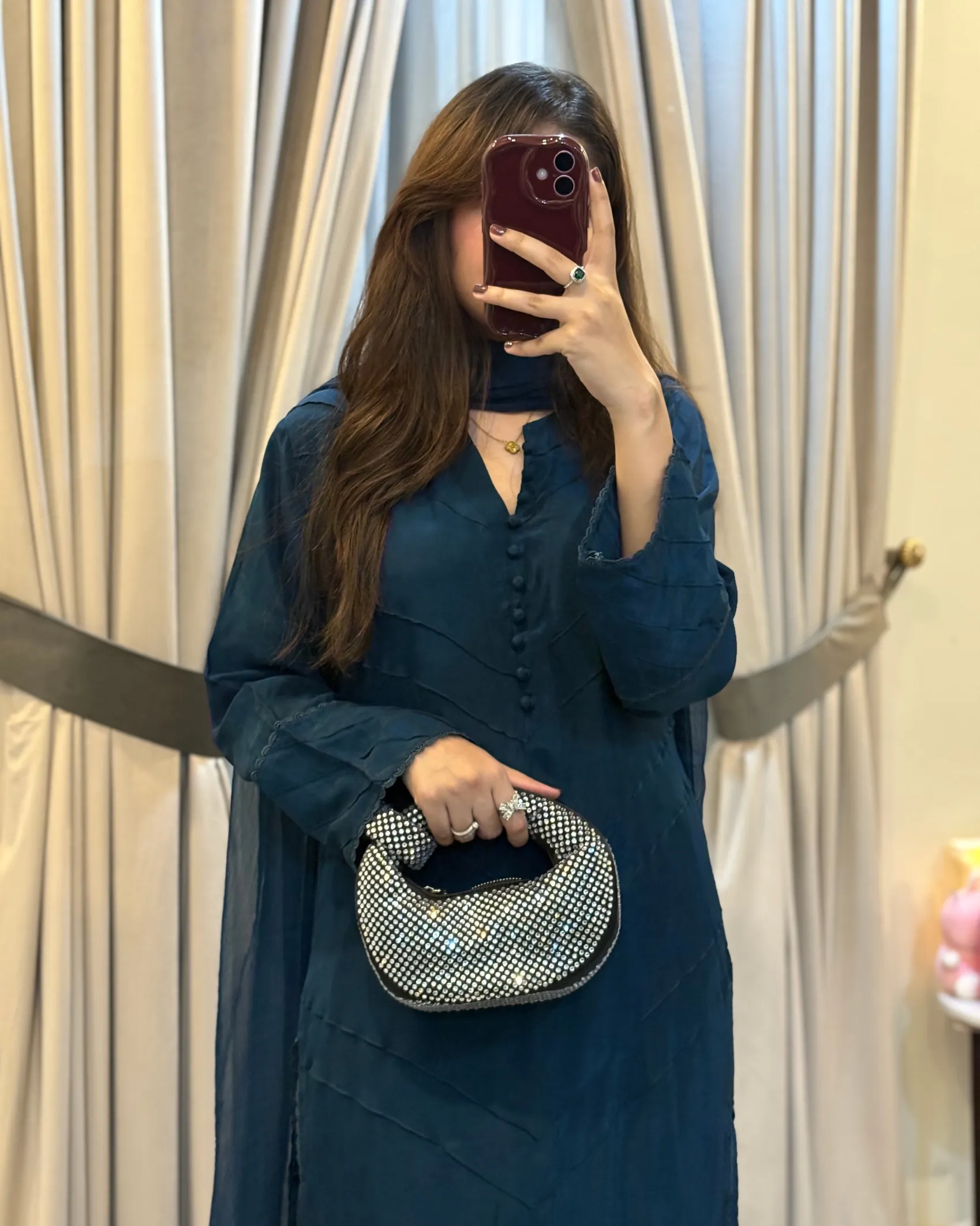 Minsa 01 Outfitt - Image 4